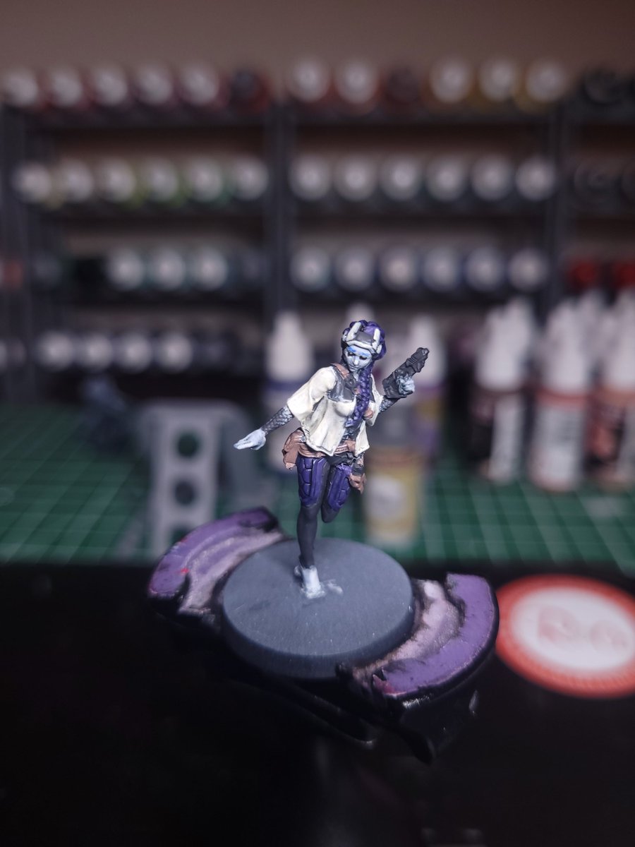 Firmly in the ugly phase on a Danavas - we'll push through tomorrow and get it cleaned up

#hobbystreak 391
#infinitythegame