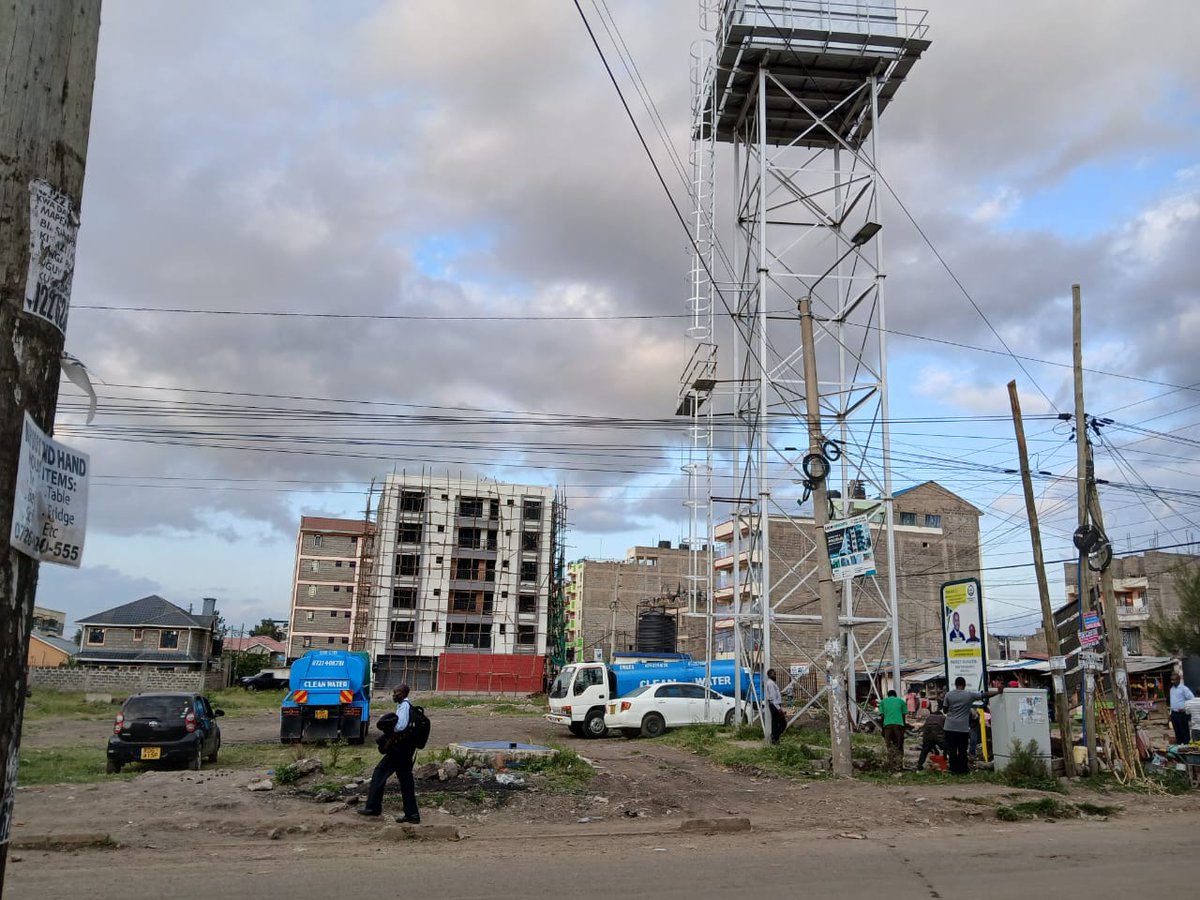 GusiiDigitalNew's tweet photo. The construction of Jujo Modern Market begins immediately, aimed at boosting local businesses and economic growth under the leadership of  MCA Hon Kados and Governor @SakajaJohnson 
#NairobiNiServiceDelivery https://t.co/tOv8TySmgR