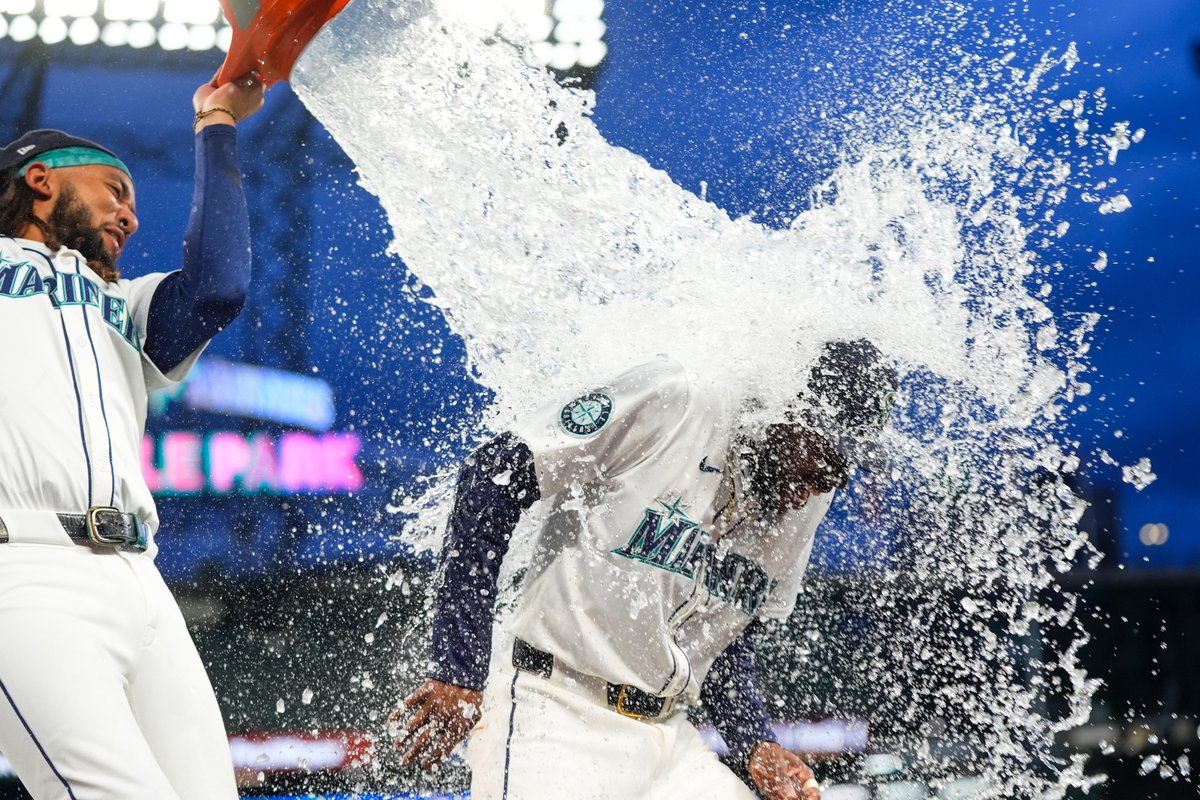 Lindsey Wasson 📸 tweet media