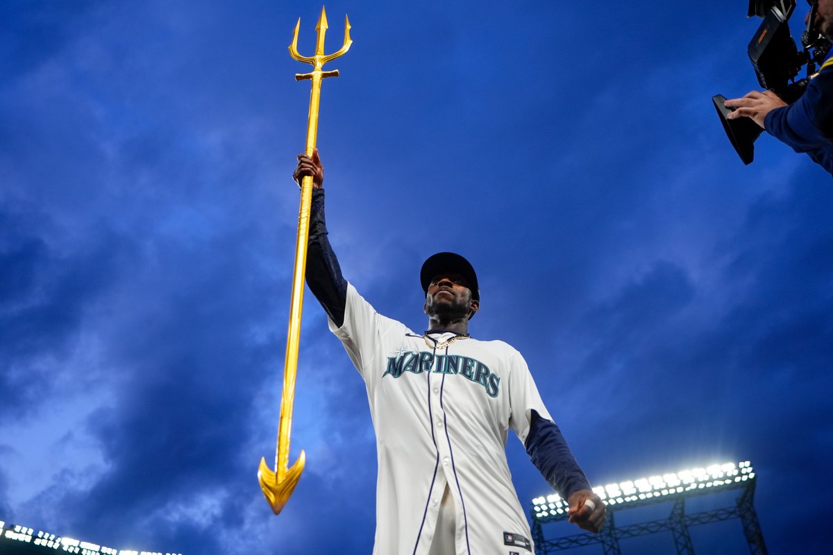 Lindsey Wasson 📸 tweet media