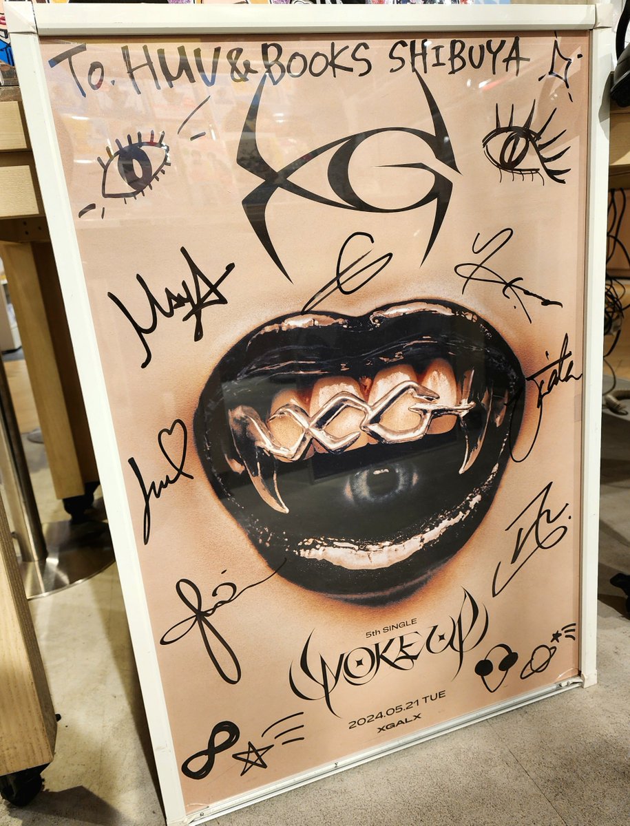 【#XG】

5th Single『WOKE UP』
本日商品再入荷しました🎉🎉

【@Loppi・HMV限定特典】のTRADING CARDのお渡し、ラッキードローの開催も、再開いたします✨

#WOKEUP 
#XG_WOKEUP 
#XGALX