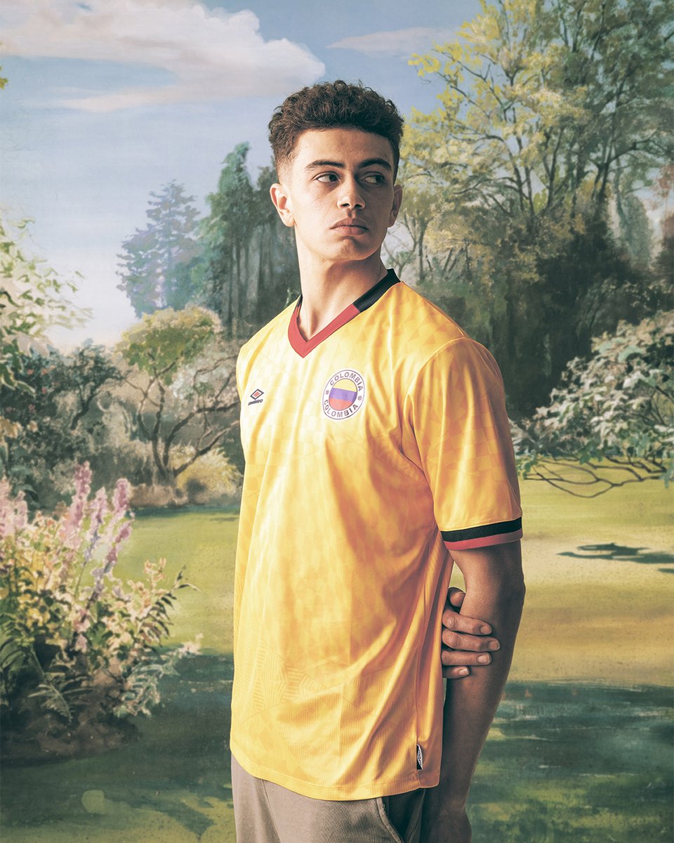 As part of British brand Umbro’s “United by Umbro” collection, this is a special “Colombia” shirt. Read more: footballshirtculture.com/lifestyle/colo… #Colombia #umbro #footballshirts #soccerjersey #newkits