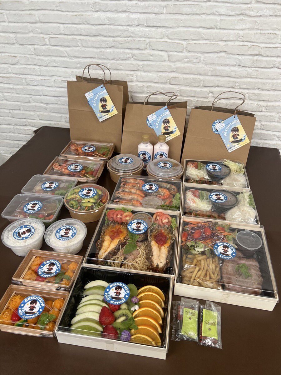 LuoMichel_SOL8's tweet photo. Enjoy your Lunch~!
@brightrpp_ 💙💙💙

So happy to do this food support with @isabelleluna629 😘 Let’s continue next time!

#brightrpp #ไบร์ทรพีพงศ์ 
#BrightRapheephong https://t.co/IYj5l1LzMd