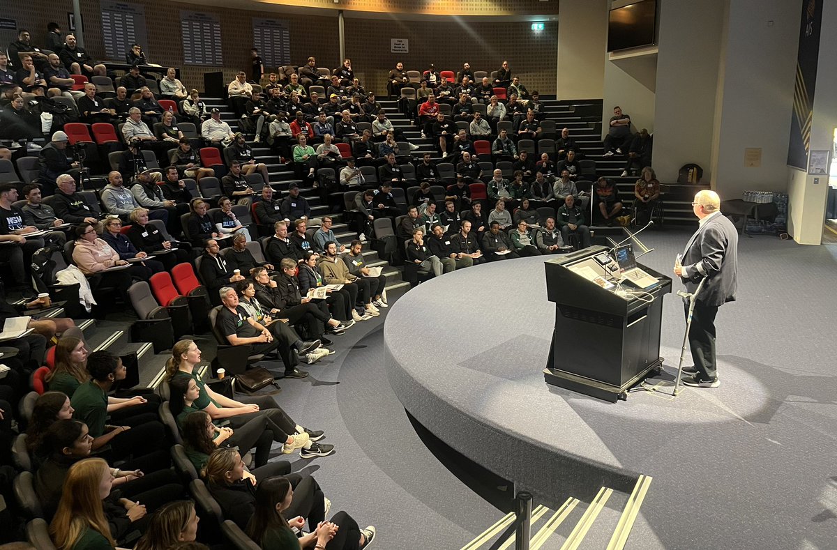 Peter Lonergan tweet media