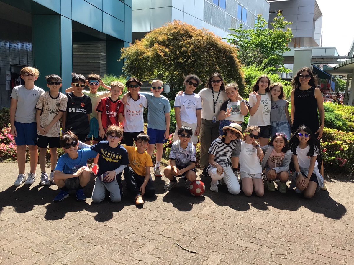 3Basij's tweet image. Sporting sunglasses for S Day