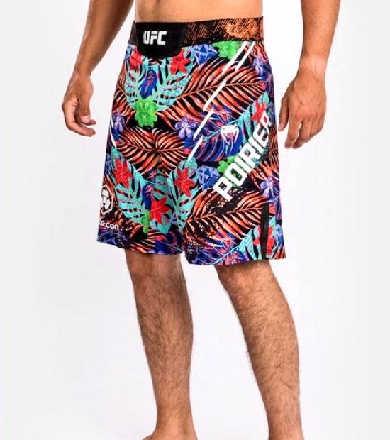 Last time the guy named Max Holloway wore these types of short and smoked Gaethje for the straight 5 rounds and K.O.ed him in the very last second #UFC302