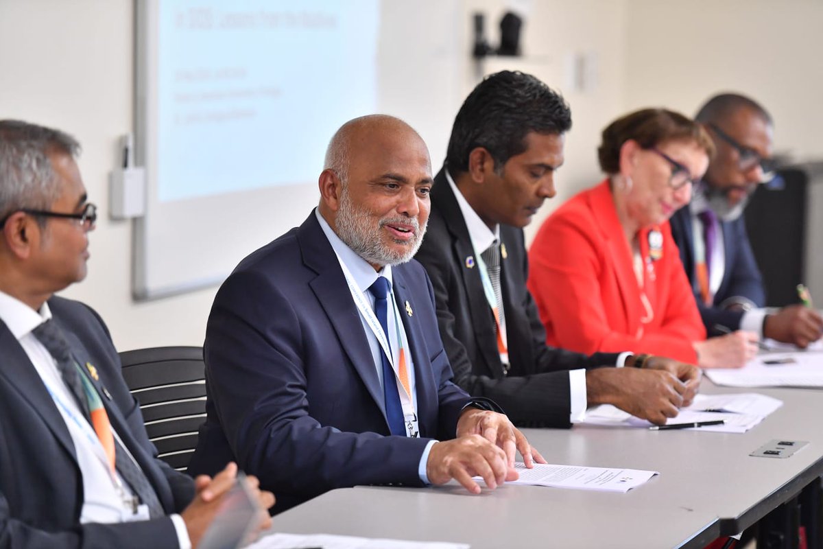 I was delighted to deliver opening remarks at the #SIDS4 side event "The Pivotal Role of Public-Private Partnerships for Climate Resilience in SIDS: Lessons from Maldives" organised by <a href="/MoEnvmv/">Min. of Climate Change, Environment and Energy, MV</a>.

President Dr <a href="/MMuizzu/">Dr Mohamed Muizzu</a> delivered keynote remarks and several high-level members of