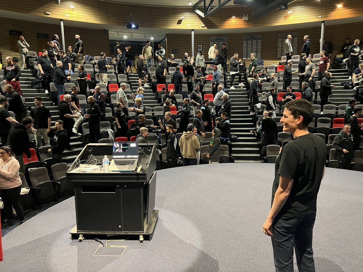 Peter Lonergan tweet media