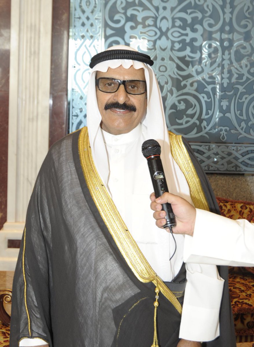 العم خالد الحجاج مختار منطقة القصر شكرا لكل ما قدمت لأهالي الجهراء خلال فترة عملكم كمختار لمنطقة القصر  
بادرت و سعيت بكل جهد لفتح افرع للبطاقة المدنيه  والتأمينات بالمحافظة شهادة لله و التاريخ انك تعمل بصمت واخلاص من اجل محافظة الجهراء 
شكرا العم خالد الحجاج