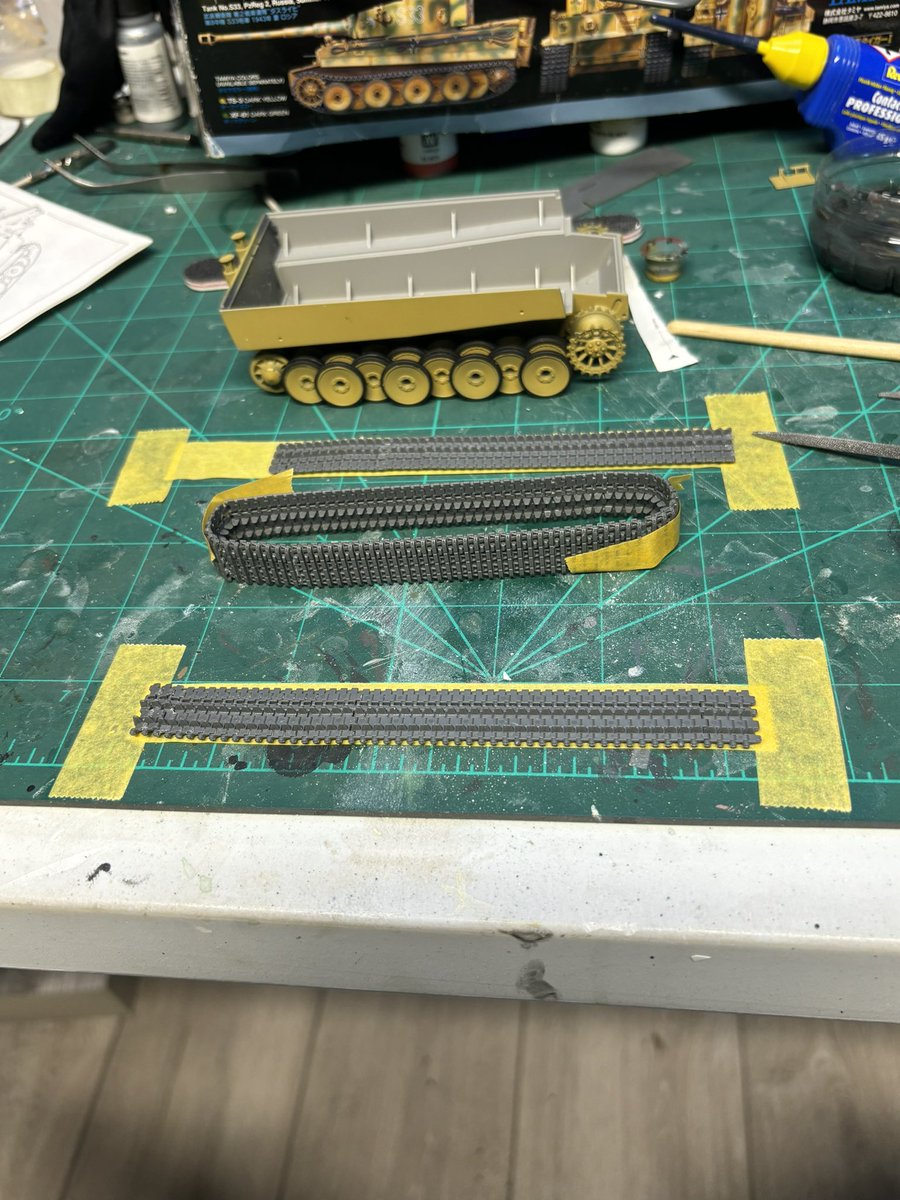 #JFFGREEN 
had to glue wheel/runners as fit was just to loose one or another kept falling off while test fitting tracks right side track moulded an ready for paint it’s in 2 halves still will join once painted an fitted left track assembled but not glued