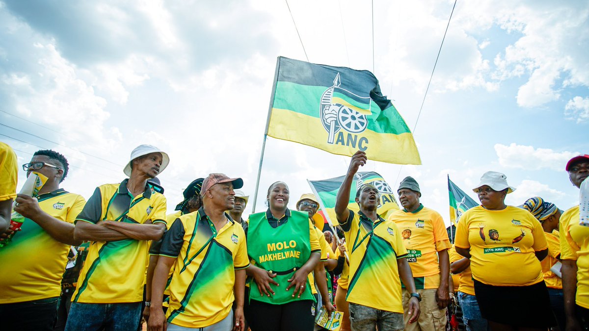 WHY SHOULD YOU VOTE ANC TODAY? 30 years of democracy in ANC-led local government has resulted in: • 88,5% of South Africans live in formal dwellings. • 94,7% of South Africans have access to electricity. • 82,4% of South Africans have piped water. • 70,83% of South