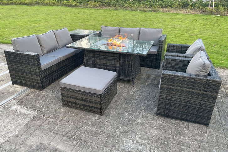 Get this rattan garden furniture set with fire table for a FANTASTIC PRICE!! ☀️ Check it out here ➡️ awin1.com/cread.php?awin…