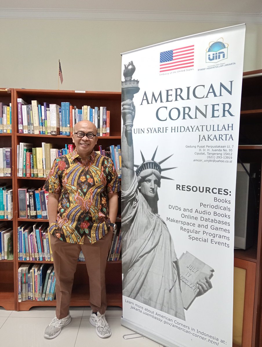 Rabu Siang Di American Corner UIN Syarif Hidayatullah Jakarta