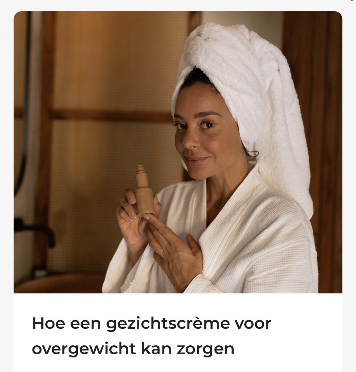 Lieve Fajah,

Een gezichtscrème hoor je op je gezicht te smeren, niet op te eten.

Groetjes,
Aad