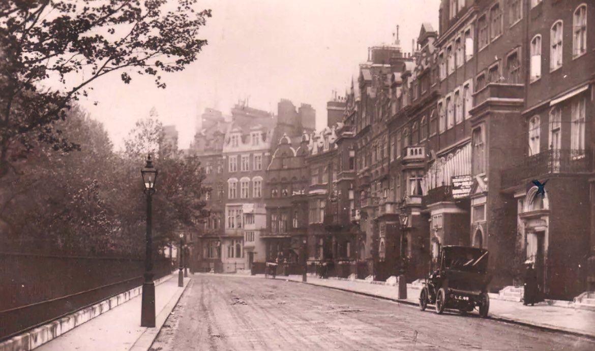 Lennox Gardens in Knightsbridge started life as ‘Quail Field’, a market garden - then a cricket ground. 54 houses were constructed in Lennox Gardens on the site, completed in 1886.  The large redbrick houses are in a style Osbert Lancaster coined as ‘Pont Street Dutch’.