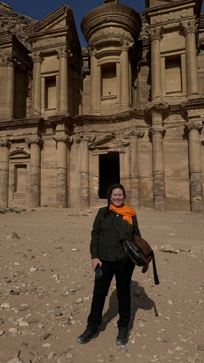 Magnificent Petra! Deservedly, one of the new Seven Wonders of the World. It's the star of episode 1 of my new TV Series. Starting on Saturday on @BBCNews in the UK and across the world. 
Times below.
