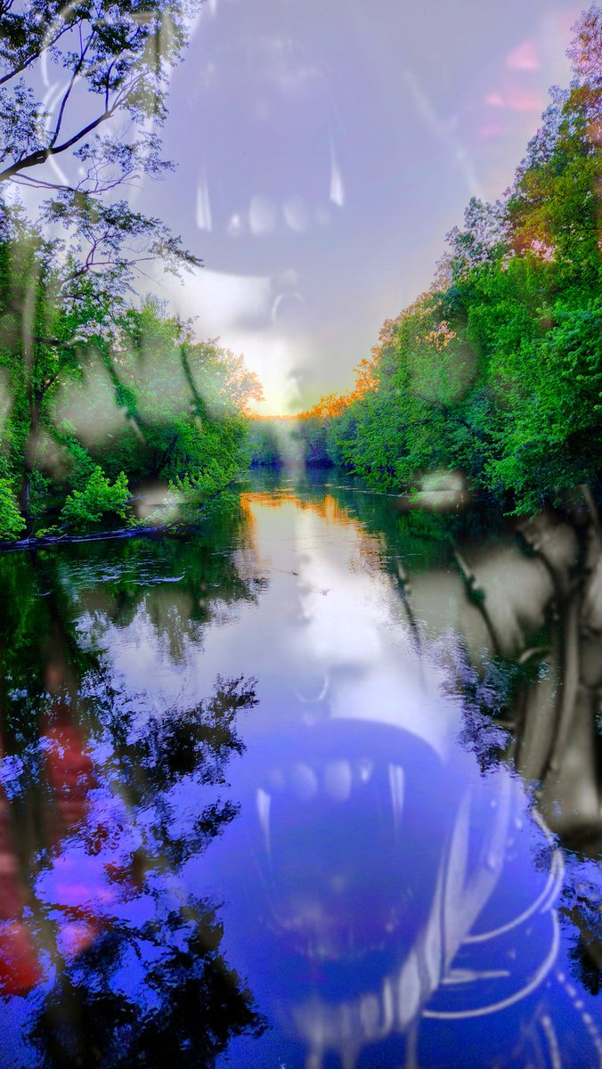 Sometimes we see things....
#art #Free #GodMorningTuesday #TheCoupleSong #GranArmado #SanchezNoEsEspaña #GodMorningWednesday #GazzeKanGölü #VogueTHxWin #DeVerkiezingstafel #FelizMiércoles #GazzeKanGölü