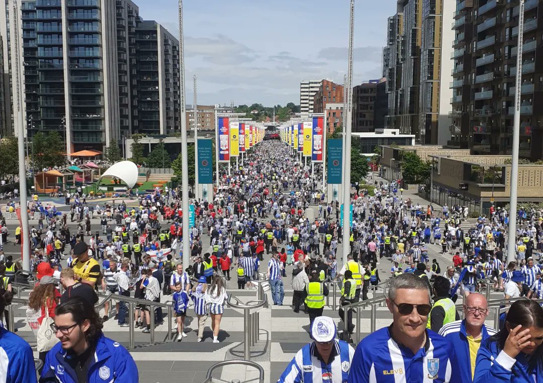 PeterKPChan's tweet photo. A year ago today #Wembley #PlayoffsFinal #SWFC https://t.co/ichsqlgmlg