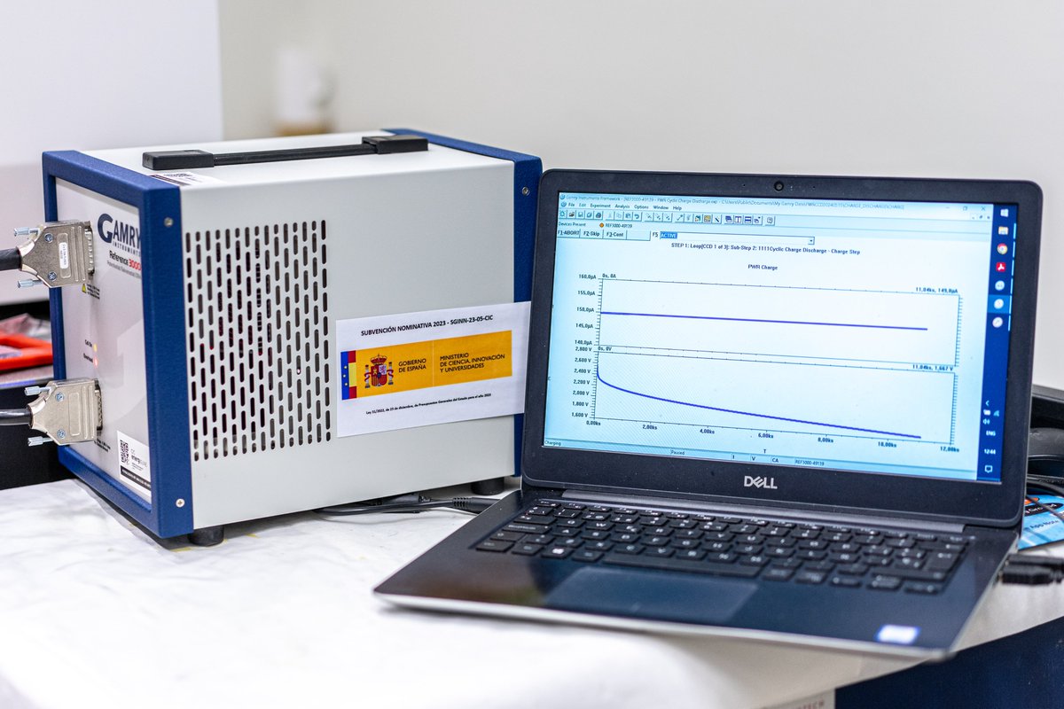 energigune_brta's tweet photo. 📢 CIC energiGUNE recibe una subvención nominativa del @CienciaGob para desarrollar un nuevo #laboratorio de #testeo.
Potenciostatos, canales con impedancia, una cámara climática y un reactor de microactividad para seguir comprometidos con la #excelencia en la investigación!🌱🔬 https://t.co/43kkhCQzC9