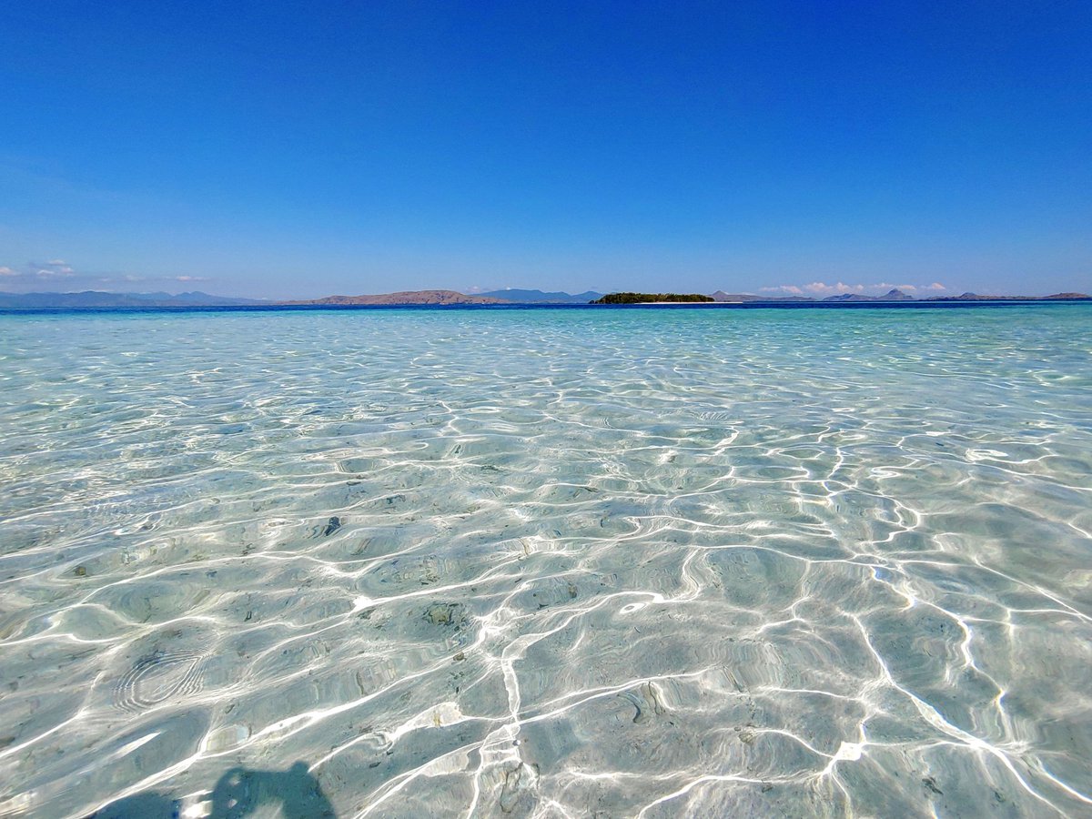 GuideRestos's tweet image. Banc de sable de Pulau Karangan 🇮🇩 archipel des Komodos