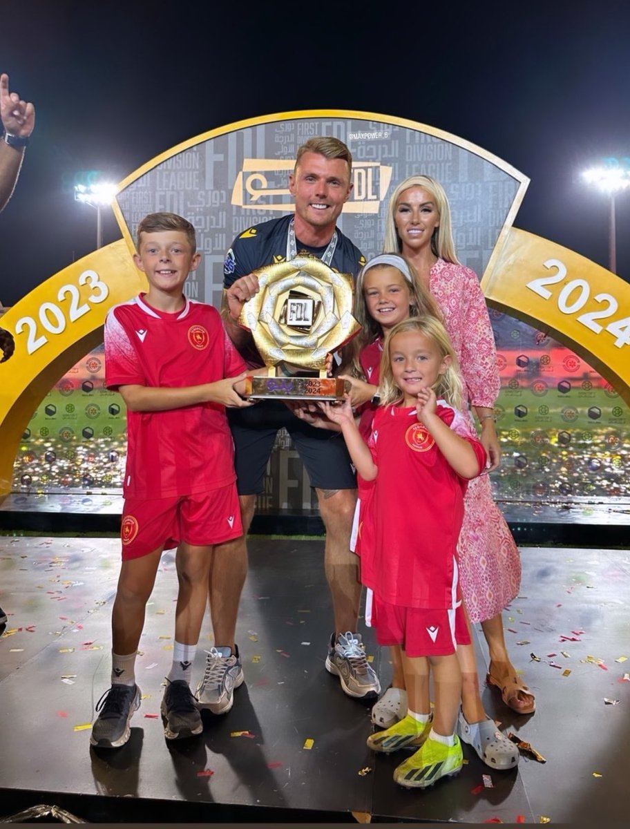 Max doing what Max does …. Another Country, Another Promotion and Another Medal for the display cabinet 🥇 
Congratulations @mp_1825  🥳👏🥳👏
#wafc #PowerRangers