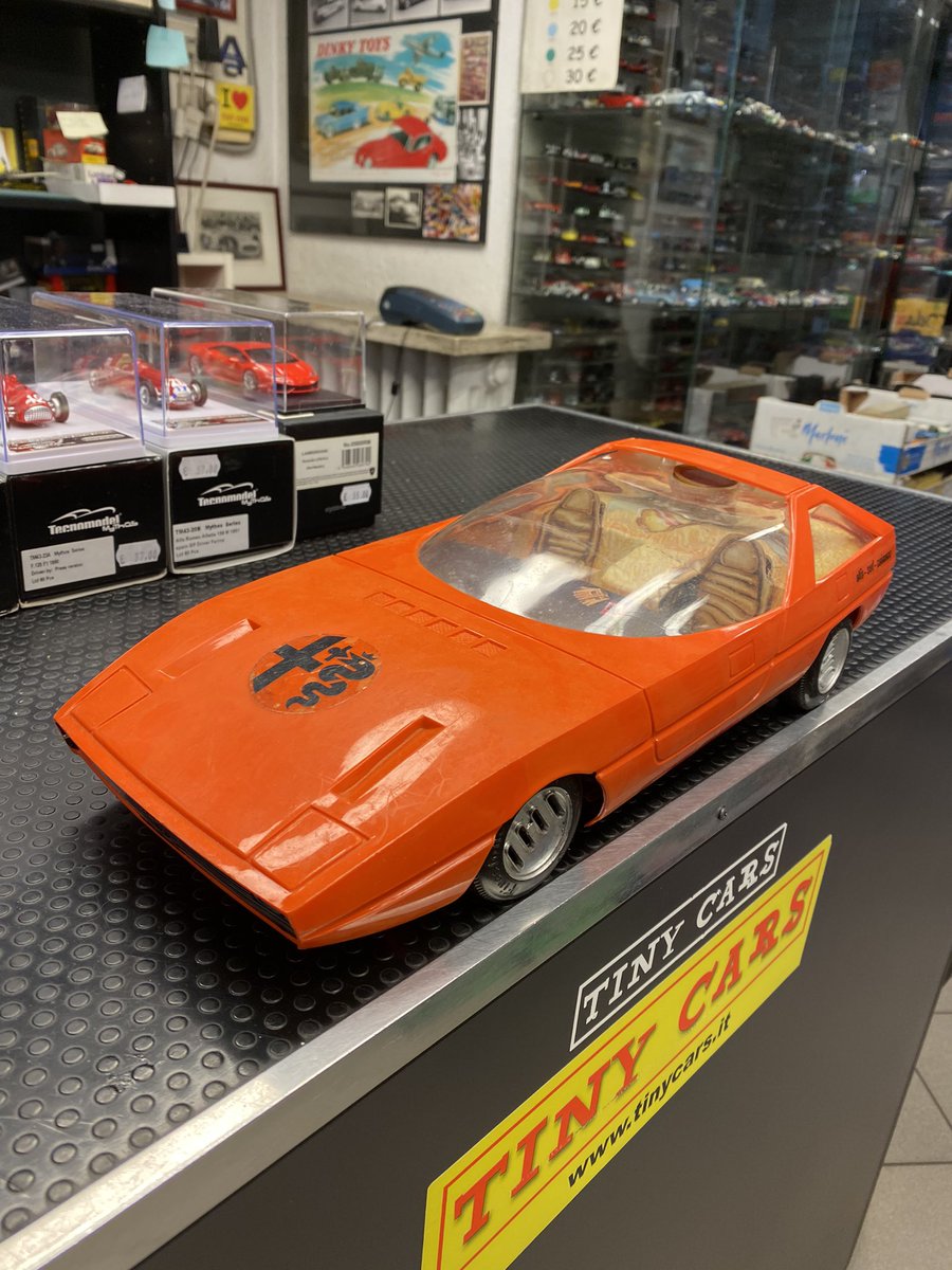 cars_tiny's tweet photo. Alfa Romeo Alfasud Caimano SIGE Made in Italy #tinycars #radiocomando #toy #giocattoli #alfaromeo #alfaromeoalfasud https://t.co/anisbD3v5F