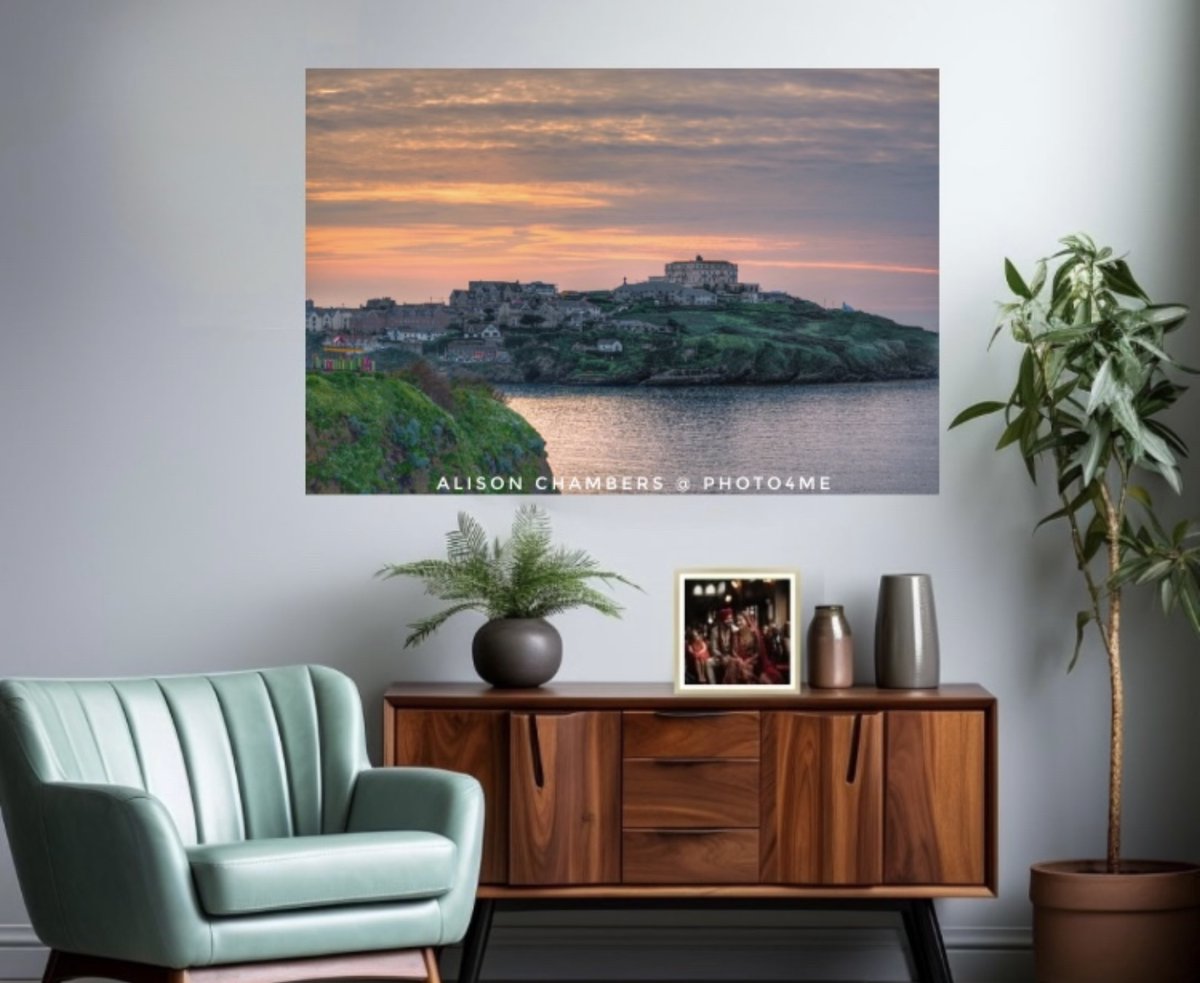 Newquay Sunset©️.  Available from;  shop.photo4me.com/1335024 &  redbubble.com/shop/ap/161595… &  fineartamerica.com/featured/1-new… #newquay #cornwall #cornish #photo4me #redbubble #fineartamerica #cornwallart #cornwallphotos