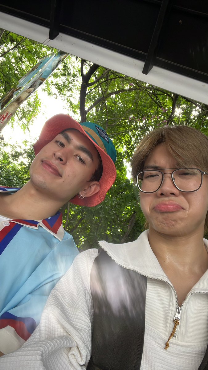 ฝนตกแดดออกก ขอสักวันได้มั้ยคุณเพ่่่่