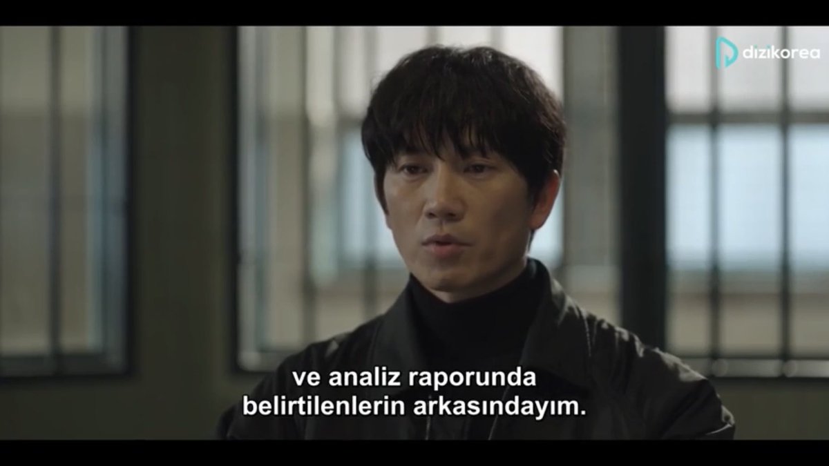 #Connection dizisine başladım..ilk iki bölümü izledim..birkaç aydır  güncel kdrama izlemiyordum  biraz ara verme kararı almıştım..ama bu diziyi kaçıramazdım..ji sung yine temposu yüksek bir diziyle karşımızda..ilk bölümden enerjisi yüksek bir dizi olacağı belli oldu..