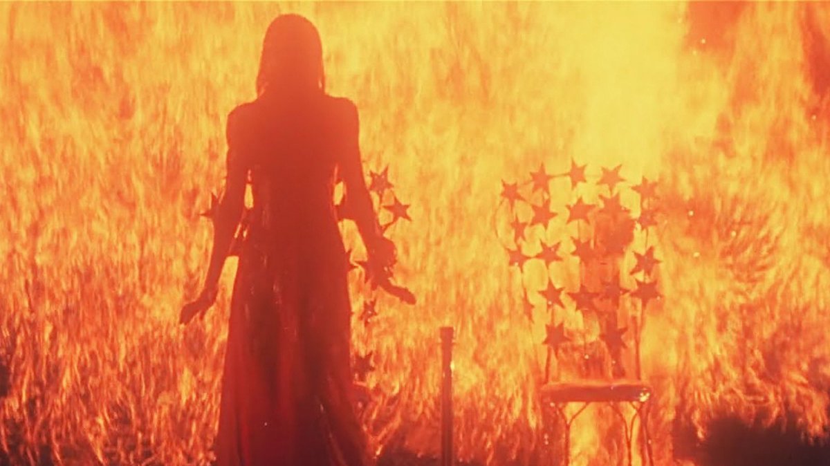 _tatumf's tweet photo. @BrowseHorror this entire movie to be so honest https://t.co/hzIU7oAFx3