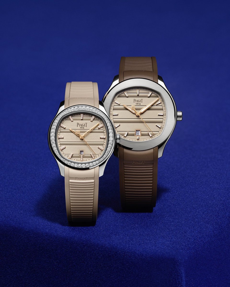 สมมง Global Ambassador ของ Piaget ‘อาโป ณัฐวิญญ์’ กับนาฬิกาสุดลิมิเต็ด ที่ผลิตแค่ 300 เรือน เพื่อฉลองครบรอบ 150 ปี . นาฬิกาดีไซน์สปอร์ตและเรียบหรูในเรือนเดียว มีให้เลือก 2 เวอร์ชั่น ซึ่งเป็นครั้งแรกของ #PiagetPolo Date แบบสายยางรัดข้อมืออีกด้วย #Piaget150 #aponattawin