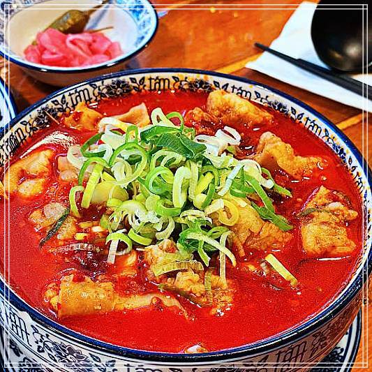 생방송투데이 강남역 신논현 땀땀 줄서는식당 이색 요리 숯불 직화 소고기 쌀국수 양지 우삼겹 쌀국수 베트남 매운소곱창쌀국수 맛집 위치 ift.tt/1rs6CvR