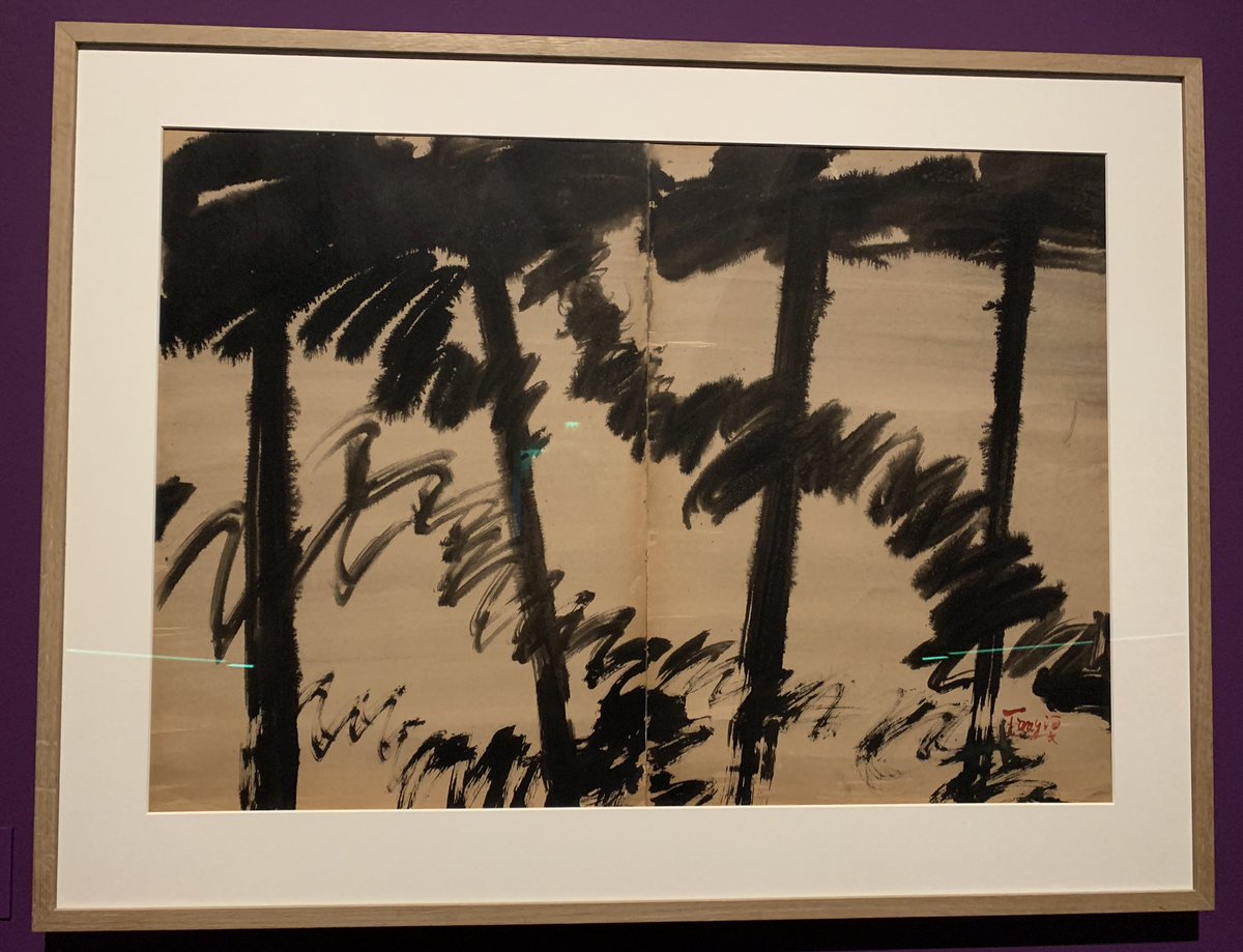 JMCambaceres's tweet image. Dîner gala ouverture année de la #Chine au @MuseeGuimet. Visite des installations «Gardiens du temps» de @jiangqionger, exposition «#TangHaywen, un peintre chinois à #Paris». Dîner dans la «galerie  cambodgienne ». Présidente @LintzYannick accueille invités Chinois et Français.