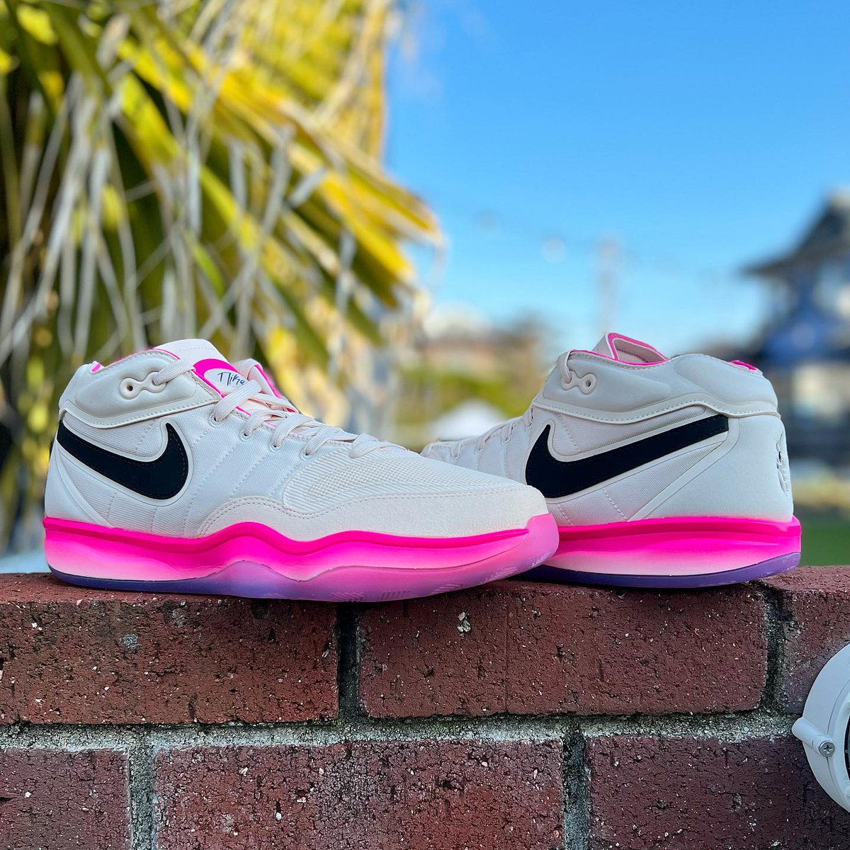 raymond_ntini's tweet image. Get ready to hustle for the community with the Nike Zoom G.T Hustle 2 &apos;Community Hoops&apos;! Celebrating the power of community and the love of the game! #Nike #ZoomGTHustle2 #CommunityHoops #Sneakerheads #Basketball