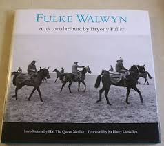 OTD 1990 Trainer, Fulke Walwyn, sent out his last winner; Prince's Court (Kevin Mooney) won Malaspina H'cap Hurdle @UttoxeterRaces. Career of over 2,000 winners incl. 4 Gold Cups, 2 Champion Hurdles, Grand National & multi Graded races; Champion Trainer 5 times. 🏇#RacingMemories