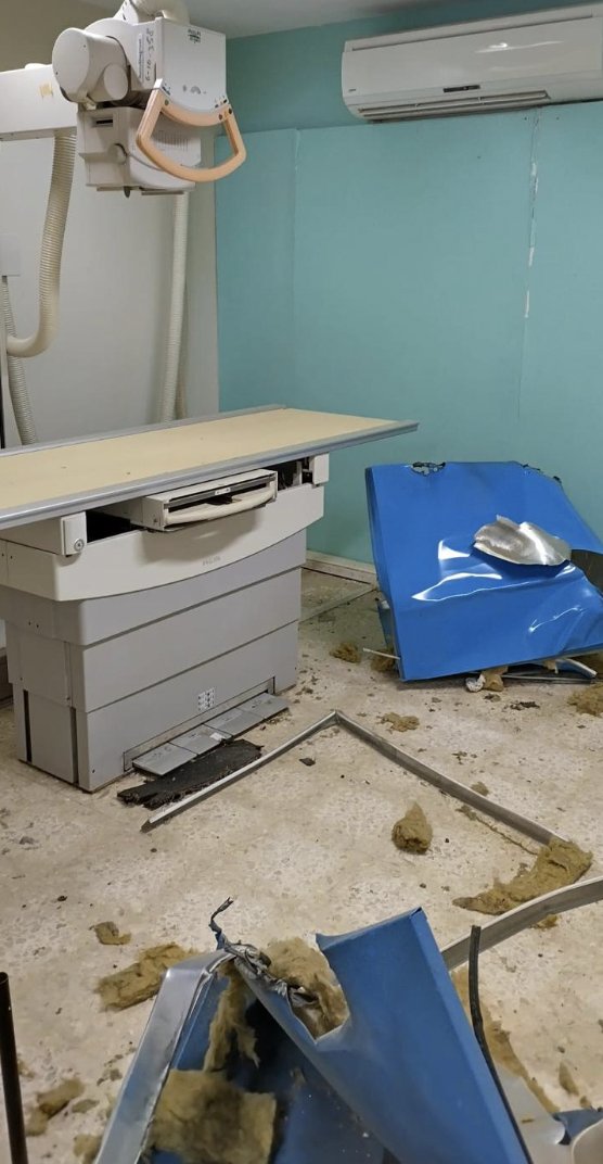 An @UNRWA health centre in Jenin camp in the 📍#WestBank was ransacked last week in an Israeli Security Forces’ incursion. The same clinic was already badly damaged last July. @UN and health facilities are #NotATarget. Such destruction prevents access to healthcare for families.