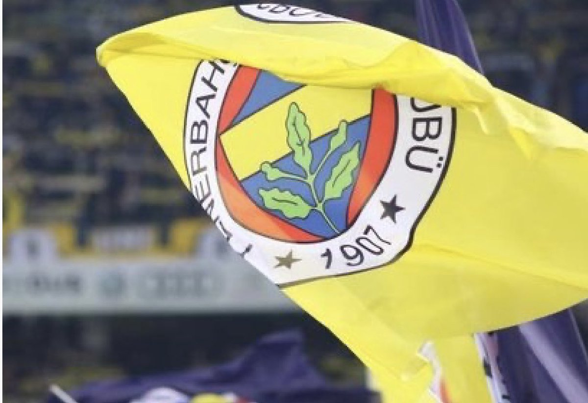 Günaydınn 🌞
Bahar tadında bir gün olsun 🌿

💛💙 
#Fenerbahçe
#Günaydın
