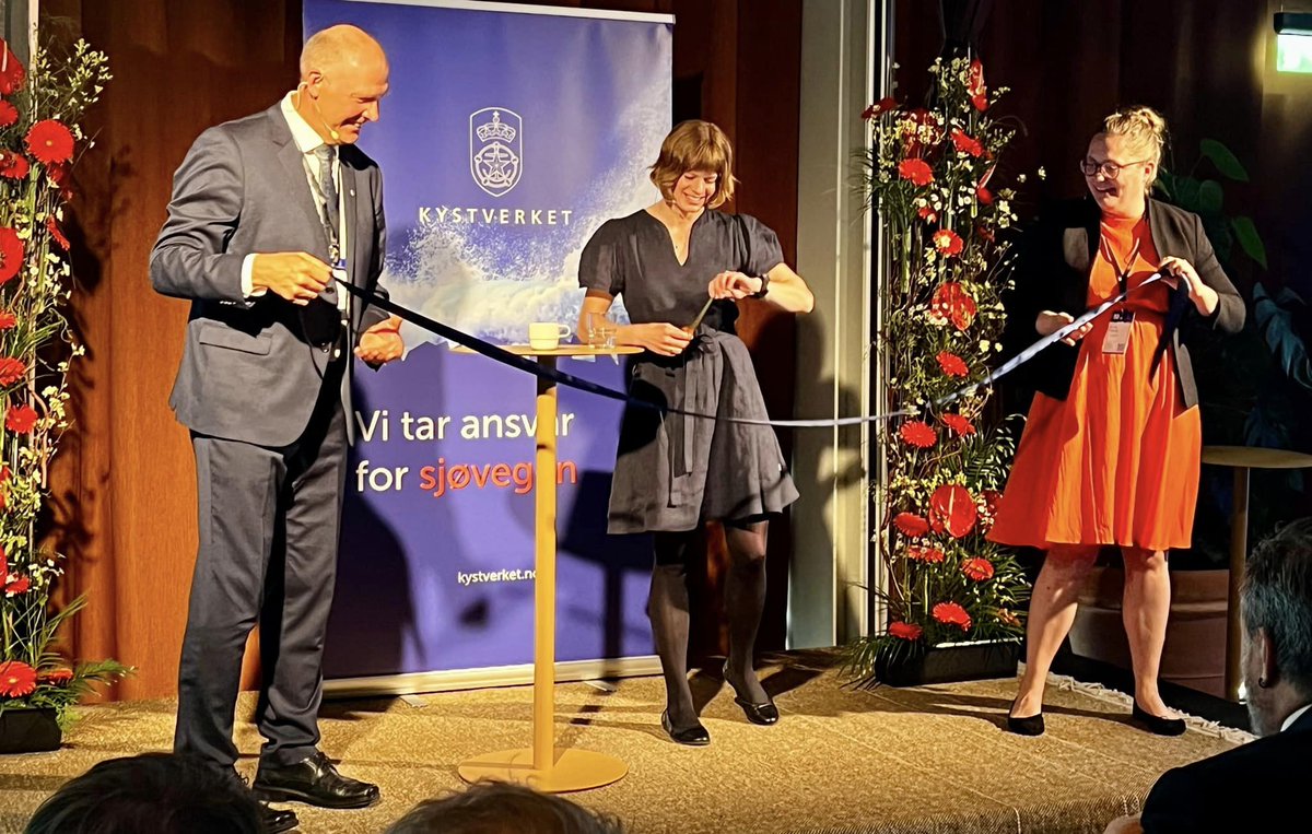 Lurar du på kor store utsleppa frå skipstrafikken er i din kommune? No kan du sjølv sjekke – med den nye utsleppsmodellen vår MarU, som vart lansert på 50-årsmarkeringa for Kystverket: kystverket.no/nyheter/ny-mod… #sikkerseilas #grøntskifte #klimagass #sjøveien #sjøsikkerhet