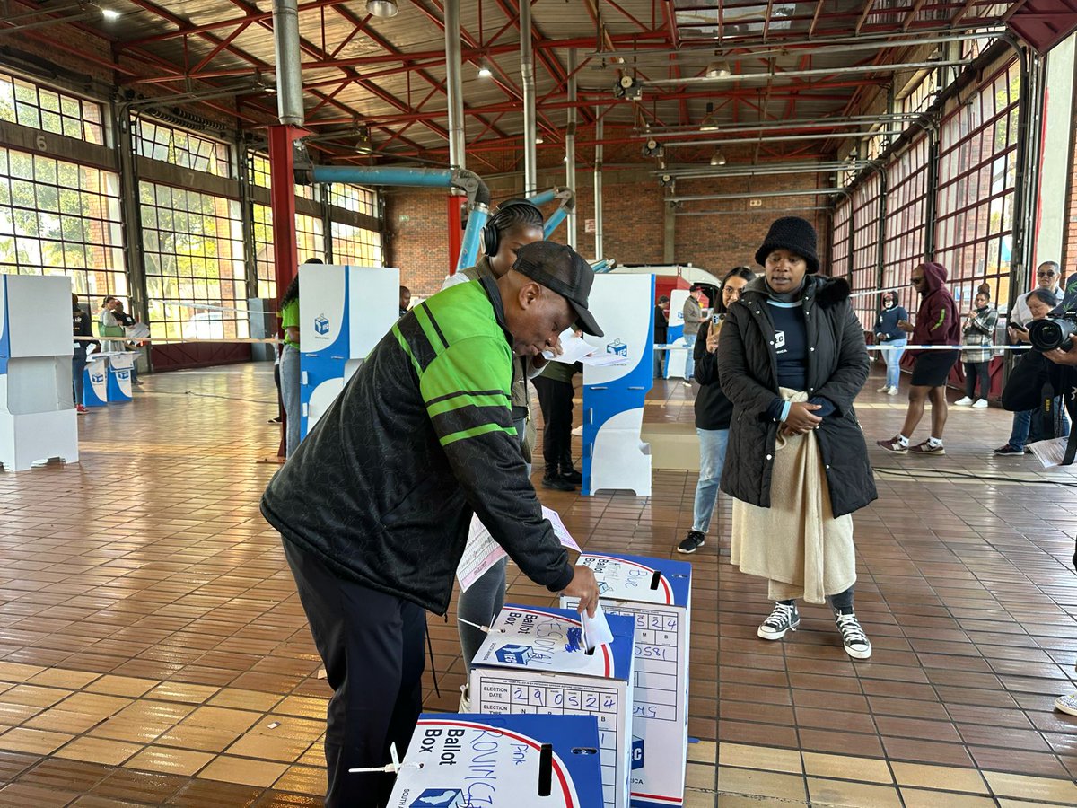 I voted to fix South Africa

#VoteActionSA 🇿🇦