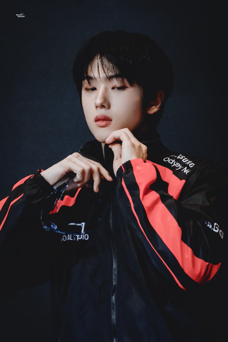 MasterhamsterJS's tweet image. 240529 Teddy Island
박지성 멋있다!!
#지성 #JISUNG #박지성 #NCTDREAM