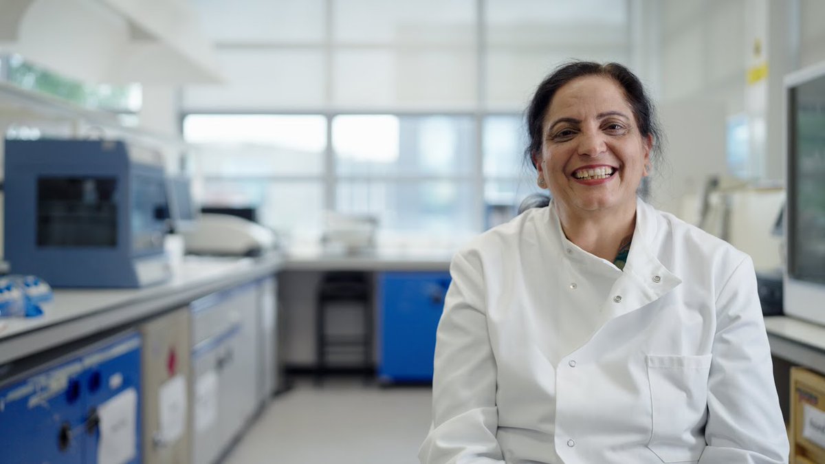 🔬 Explore the fascinating world of nanomedicine @UCLan. Professor of Pharmaceutical Technology and Drug Delivery Kamalinder K Singh tells us about her research into drug delivery through nanomedicine. 🎥youtu.be/52uEaVNnq1I #Nanoscience #DrugDelivery