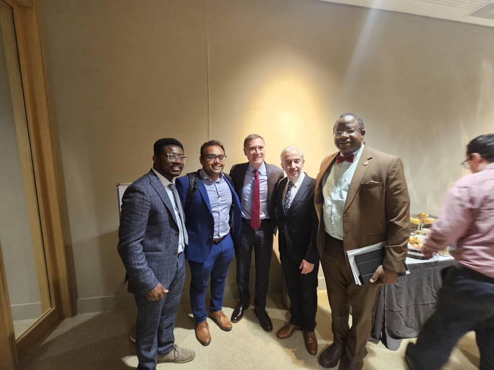 Sivesh K Kamarajah (@sivesh93) on Twitter photo Fantastic few days at the <a href="/WHO/">World Health Organization (WHO)</a> #WHA77 discussing health systems strengthening through surgery with <a href="/NIHR_GSU/">NIHR Global Surgery</a> <a href="/TheLancet/">The Lancet</a>
Key themes include:
πExpansion of first referral sites
π₯improving global cancer care
π¨Safe, scaling of technologies
πEnergy security in healthcare Fantastic few days at the <a href="/WHO/">World Health Organization (WHO)</a> #WHA77 discussing health systems strengthening through surgery with <a href="/NIHR_GSU/">NIHR Global Surgery</a> <a href="/TheLancet/">The Lancet</a>
Key themes include:
πExpansion of first referral sites
π₯improving global cancer care
π¨Safe, scaling of technologies
πEnergy security in healthcare