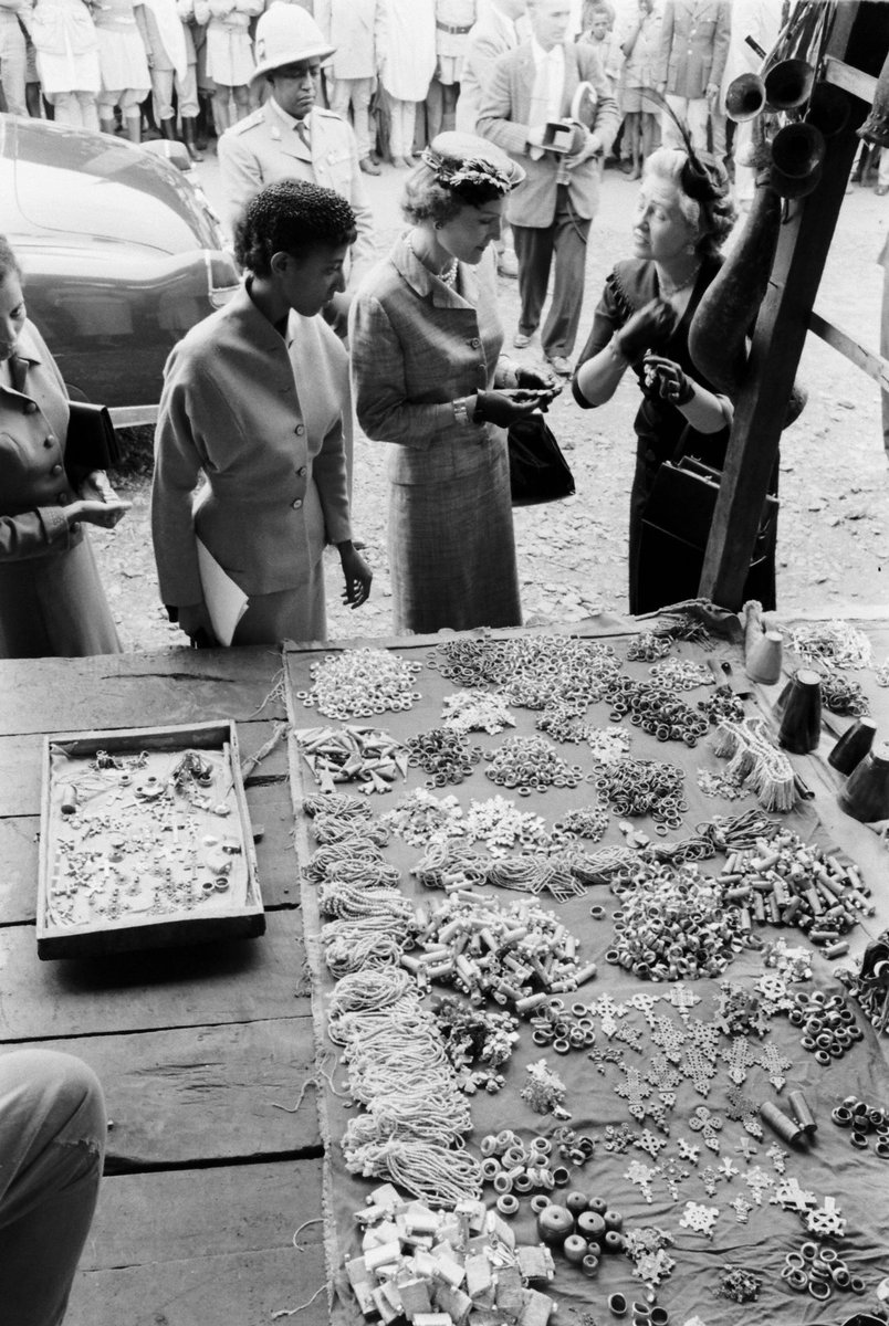 Pat Nixon visiting Addis Ababa market 1957