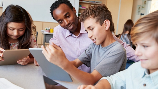 Academics_team's tweet photo. Need help with online class homework, assignments, or exams on platforms like Canvas, Pearson, Aleks, or Blackboard? Our experts can assist you. We offer professional essay writing services too. Reach out for assistance in USA, Canada, and the UK. #onlineClassHelp #essaywriting https://t.co/DR3mdeJdSx
