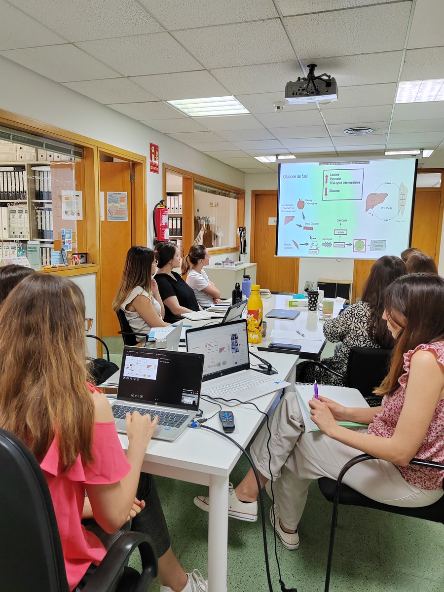 irbcatsud's tweet photo. 💡El projecte #BiomarKid, que permetrà identificar biomarcadors clau per a un millor abordatge de l’obesitat infantil, ha organitzat el workshop “Physical Activity and Biomarkers: Methods of data Analysis and interpretation in children for Biomarkid Project"👏. https://t.co/wlABeL1xud