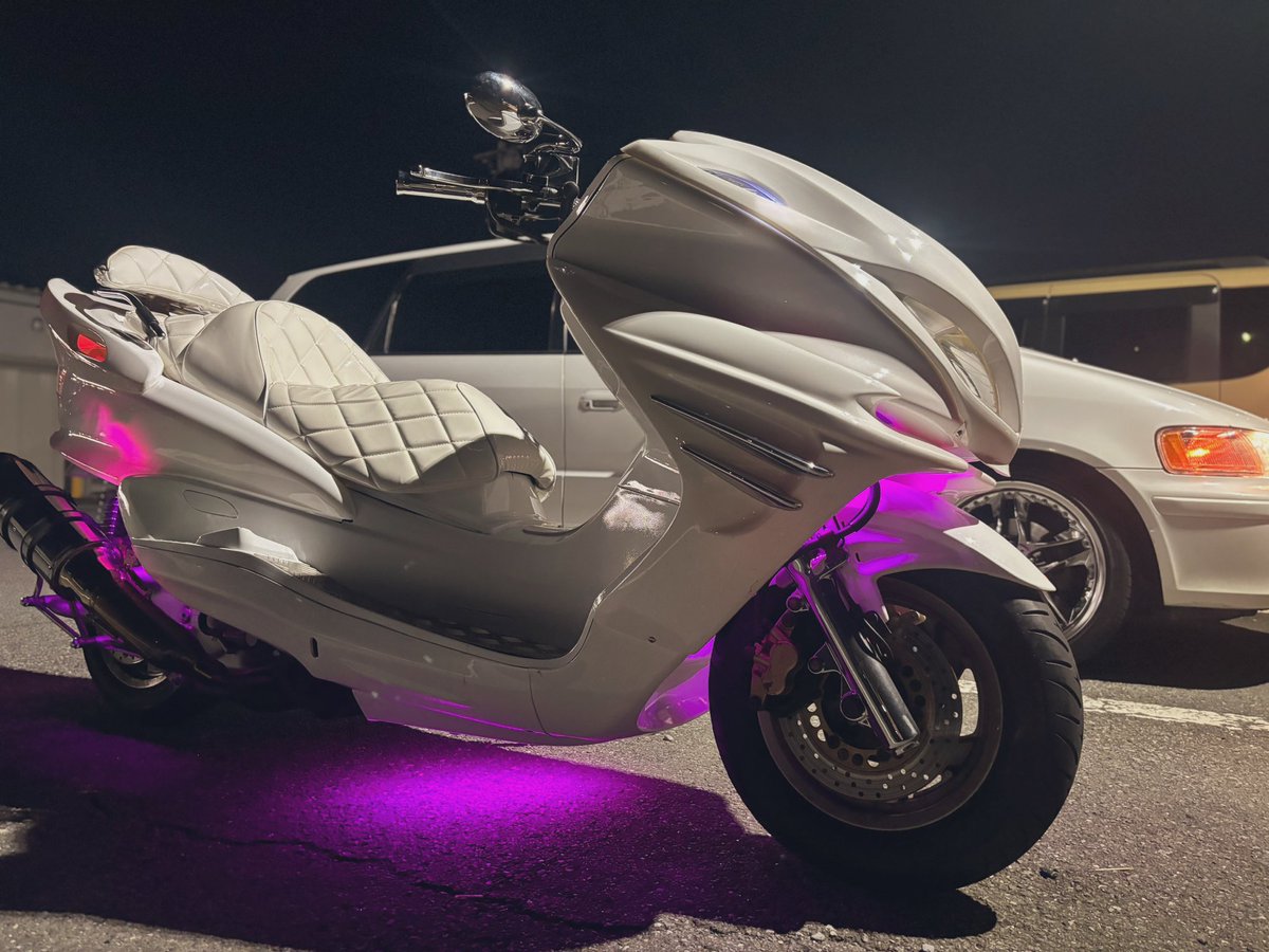 マジェスティー❗️現状渡し9万円 ヤマハ マジェスティ250 □24ヶ月保証付□ 4D9後期モデル・ダーク