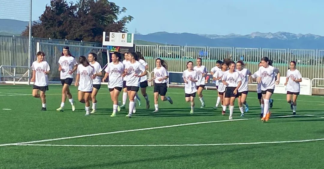 Primer entrenamiento de la 𝐒𝐄𝐋𝐄𝐂𝐂𝐈Ó𝐍 𝐀𝐋𝐀𝐕𝐄𝐒𝐀 𝐂𝐀𝐃𝐄𝐓𝐄 𝐅𝐄𝐌𝐄𝐍𝐈𝐍𝐀, para preparar el Torneo de selecciones que se celebrará el 8 de junio en Betoño ante Bizkaia, Gipuzkoa y Navarra.

Gracias al <a href="/ADCAbetxuko/">ADC Abetxuko</a> Abetxuko por cedernos sus instalaciones.