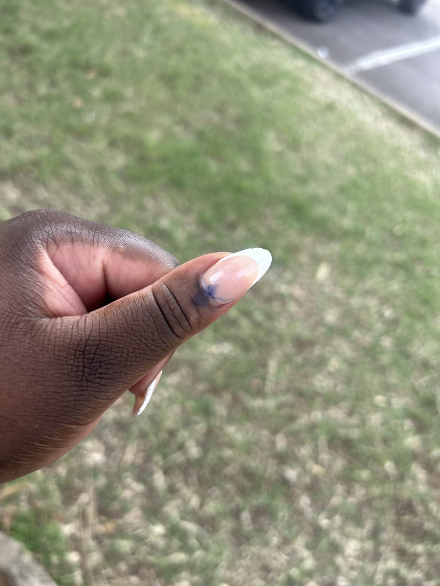 kuhlemkize's tweet photo. 1:30 min later #ElectionDay https://t.co/36Nk7PXe8T