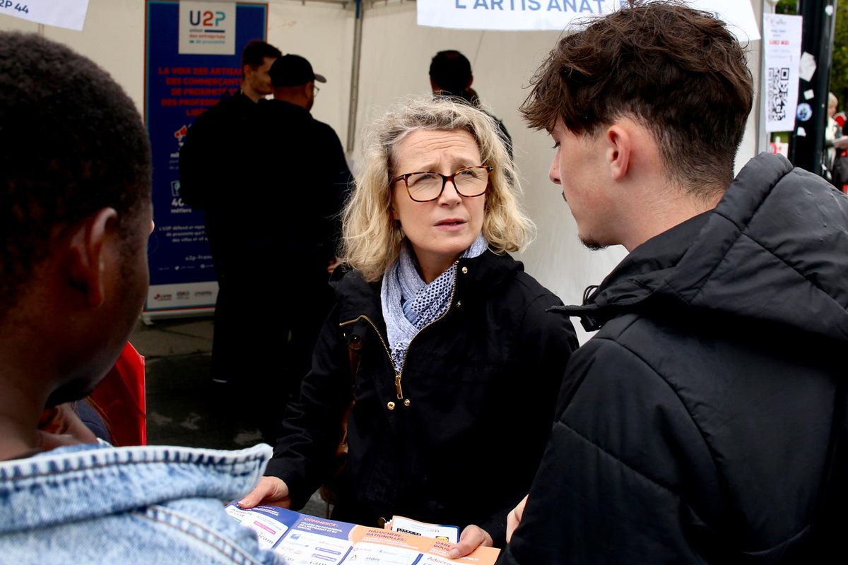 🚊 Un #jobdating géant s’invite aux arrêts de tram ! Rendez-vous cet après-midi à l’Emploi sans arrêt pour rencontrer près de 70 entreprises, réparties sur 4 villages emploi :
📍Commerce
📍Gare Nord
📍Gare de Pont-Rousseau
📍Haluchère-Batignolles
ℹ️ entreprises.nantesmetropole.fr/agenda/eveneme…