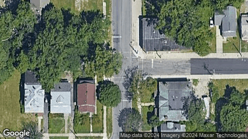 BikePedCrashCLE's tweet photo. Pedestrian-involved crash near PRIMROSE AVE &amp; PARKWOOD DR on 05/28/2024 around 1144pm. Case# 202400149875. Glenville neighborhood in Ward 9 (Kevin Conwell). https://t.co/PzSOqxJf1Z
